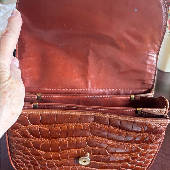 Vintage Collectible NWOT Varon Handbags genuine crocodile saddle bag cognac brow - Picture 8 of 8